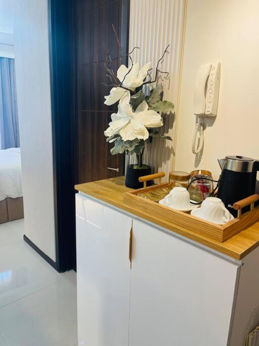 Marias Suite Near Manila Bay Free Use Of Pool Exteriér fotografie