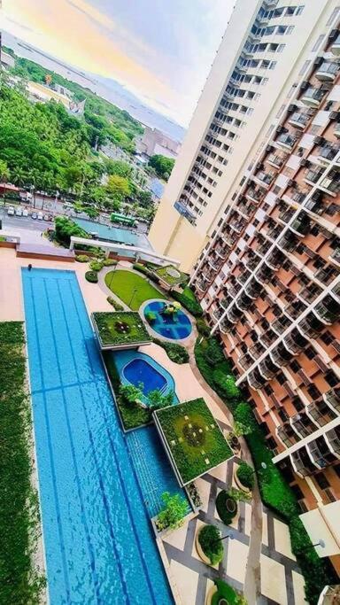 Marias Suite Near Manila Bay Free Use Of Pool Exteriér fotografie